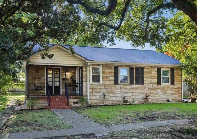 Photo 2 of Single family home for sale at 3 Marilyn Ave, Jefferson, LA 70121 | MLS# 2575360 | Listing updated on 2026-10-04