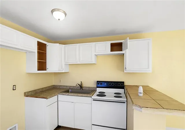Photo 2 of Multi family home for sale at 2237 39 Harmony St, New Orleans, LA 70115 | MLS# 2575672 | Listing updated on 2026-09-05
