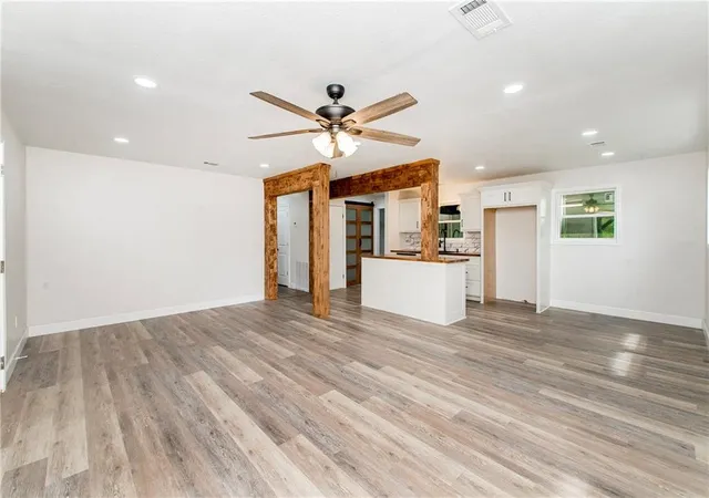 Photo 4 of Single family home for sale at 32212 Tom Warner Rd, Franklinton, LA 70438 | MLS# 2574757 | Listing updated on 2026-09-22