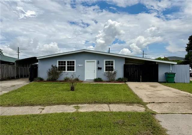 Photo 1 of Single family home for sale at 515 Diplomat St, Gretna, LA 70056 | MLS# 2574985 | Listing updated on 2026-09-23