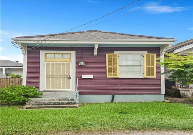 Photo 2 of Single family home for sale at 914 Nunez St, New Orleans, LA 70114 | MLS# 2575295 | Listing updated on 2026-10-04