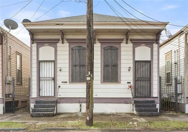 Multi family home for sale at 2112-14 Conti St, New Orleans, LA 70112 | MLS# 2575947