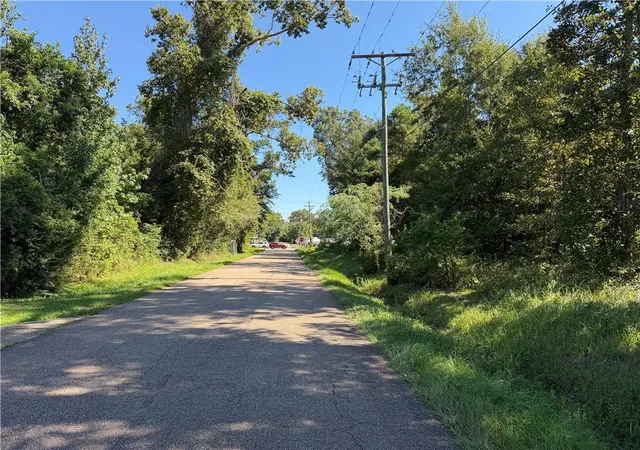 Photo 3 of Land for sale at 821 Atalin St, Mandeville, LA 70448 | MLS# 2575957 | Listing updated on 2026-09-06