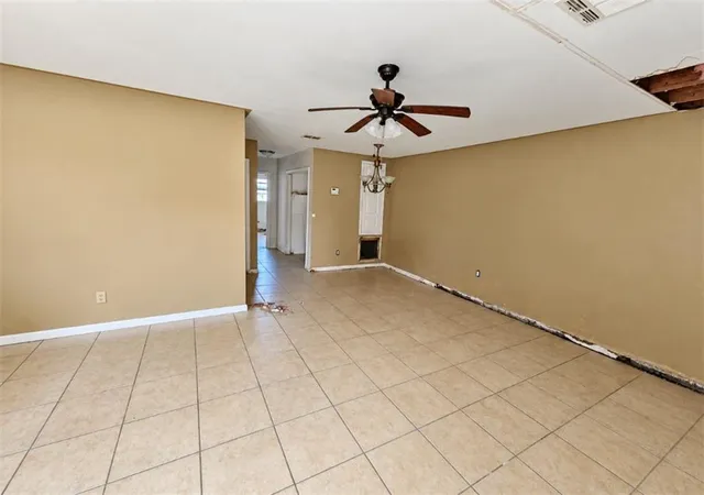 Photo 2 of Single family home for sale at 2824 Stacie Dr, Violet, LA 70092 | MLS# 2575985 | Listing updated on 2026-10-01