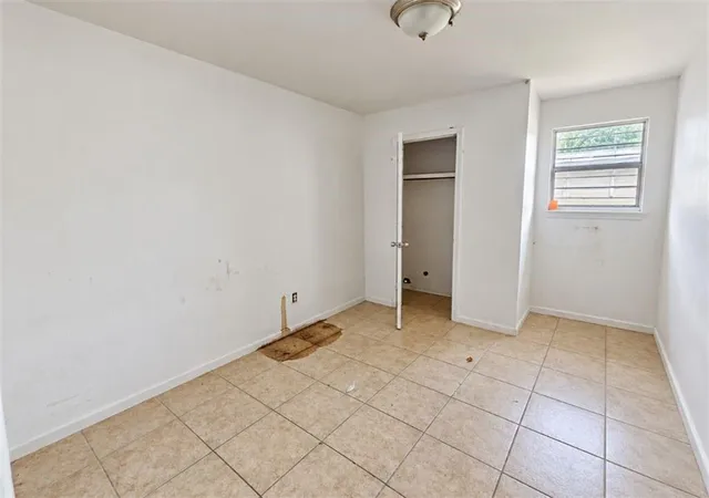 Photo 4 of Single family home for sale at 2824 Stacie Dr, Violet, LA 70092 | MLS# 2575985 | Listing updated on 2026-10-01
