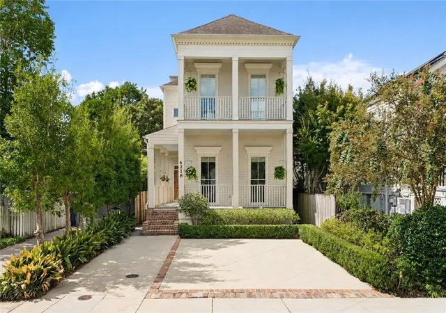 Photo 1 of Single family home for sale at 6216 Annunciation St, New Orleans, LA 70118 | MLS# 2575638 | Listing updated on 2026-09-13