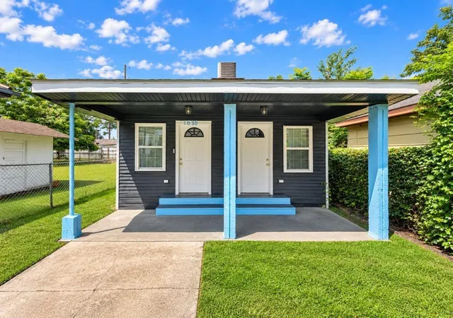 Photo 3 of Multi family home for sale at 1626 28 Katlan St, Metairie, LA 70001 | MLS# 2575915 | Listing updated on 2026-09-17