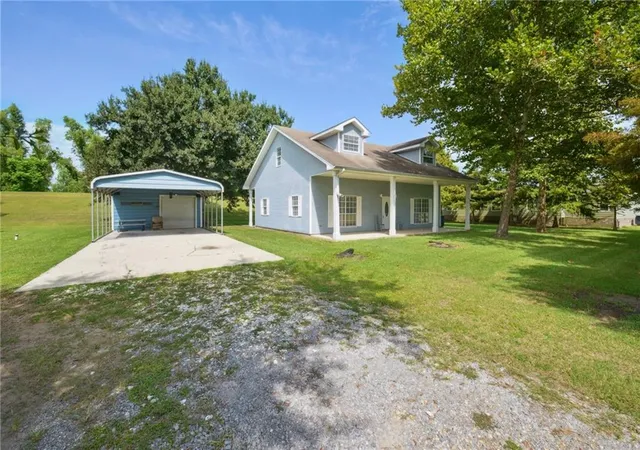 Photo 1 of Single family home for sale at 12853 Highway 23, Belle Chasse, LA 70037 | MLS# 2575995 | Listing updated on 2026-09-11