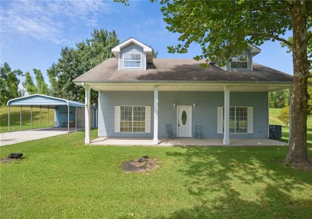 Photo 2 of Single family home for sale at 12853 Highway 23, Belle Chasse, LA 70037 | MLS# 2575995 | Listing updated on 2026-09-11