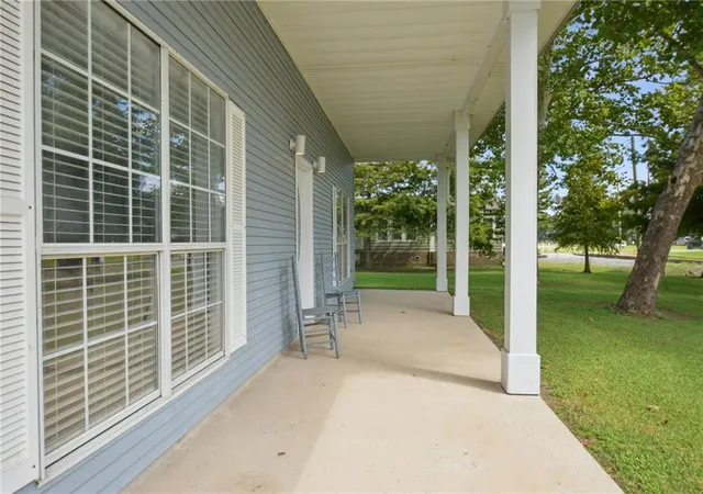 Photo 3 of Single family home for sale at 12853 Highway 23, Belle Chasse, LA 70037 | MLS# 2575995 | Listing updated on 2026-09-11