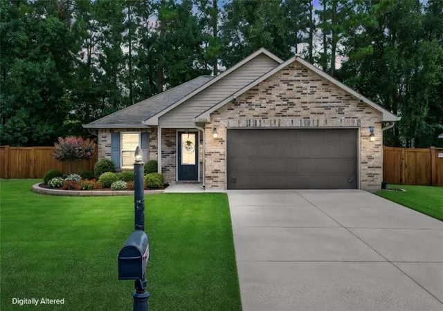 Single family home for sale at 42288 Broadwalk Ave, Hammond, LA 70403 | MLS# 2576092