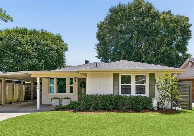 Photo 2 of Single family home for sale at 509 Shirmaine Ln, Metairie, LA 70001 | MLS# 2576133 | Listing updated on 2026-09-30