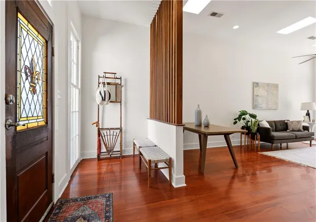 Photo 3 of Single family home for sale at 4022 Annunciation St, New Orleans, LA 70115 | MLS# 2576059 | Listing updated on 2026-10-03