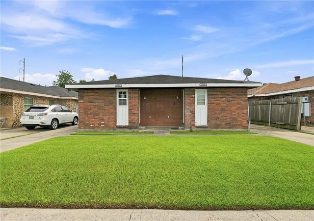 Photo 2 of Multi family home for sale at 13950 52 Linden St, New Orleans, LA 70128 | MLS# 2576167 | Listing updated on 2026-10-07