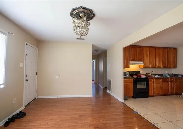 Photo 2 of Single family home for sale at 117 Felicia Dr, Avondale, LA 70094 | MLS# 2575718 | Listing updated on 2026-09-08
