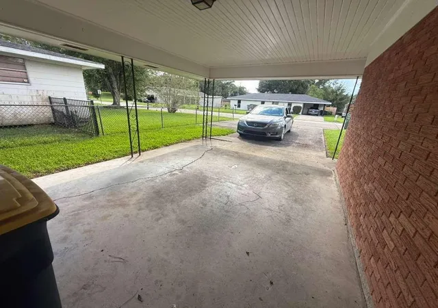 Photo 2 of Single family home for sale at 104 Sycamore St, New Iberia, LA 70560 | MLS# 2576224 | Listing updated on 2026-10-07