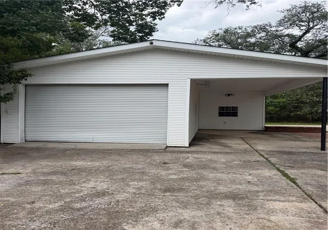 Photo 2 of Single family home for sale at 507 E Thomas St, Hammond, LA 70401 | MLS# 2576221 | Listing updated on 2026-09-09