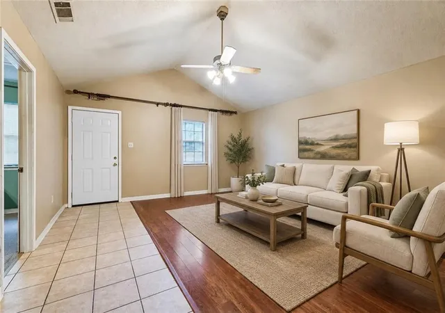Photo 2 of Single family home for sale at 2022 Oriole St, Slidell, LA 70460 | MLS# 2576217 | Listing updated on 2026-10-07