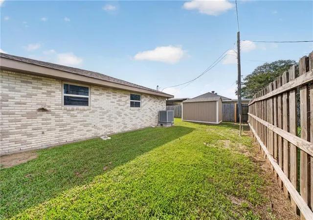 Photo 22 of Single family home for sale at 7517 Saturn Ct, Violet, LA 70092 | MLS# 2576246 | Listing updated on 2026-09-18