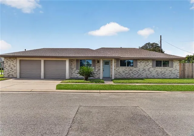 Photo 2 of Single family home for sale at 7517 Saturn Ct, Violet, LA 70092 | MLS# 2576246 | Listing updated on 2026-09-18