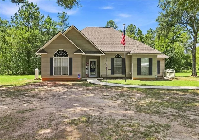 Single family home for sale at 49457 N Benton Rd, Tickfaw, LA 70466 | MLS# 2575708