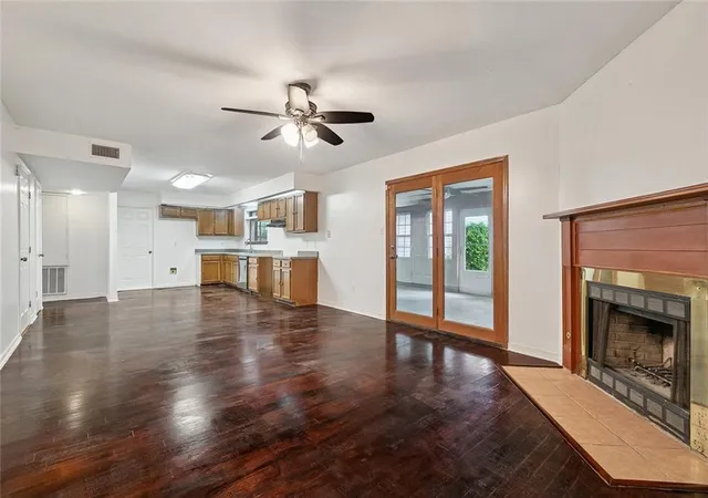 Photo 3 of Single family home for sale at 3768 Tara Dr, Destrehan, LA 70047 | MLS# 2576255 | Listing updated on 2026-09-26