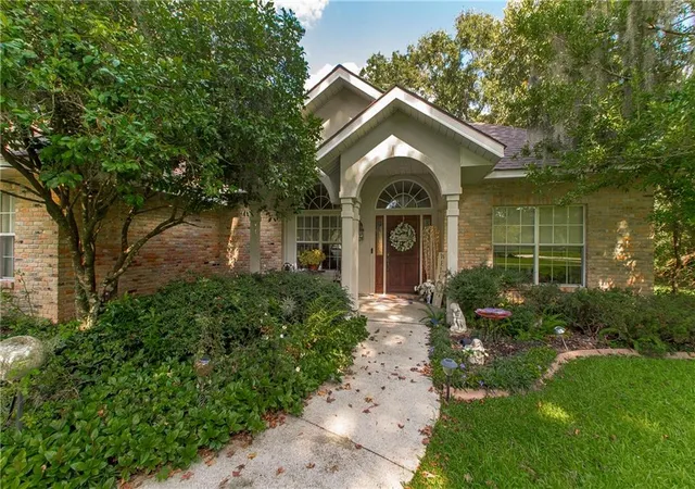 Photo 1 of Single family home for sale at 39797 River Oaks Dr, Ponchatoula, LA 70454 | MLS# 2576204 | Listing updated on 2026-09-09