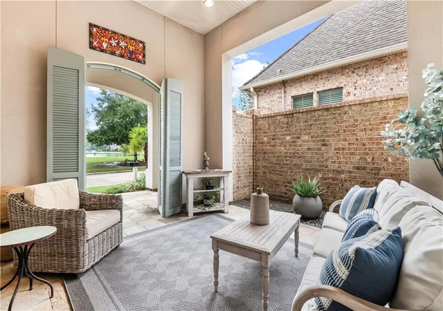Photo 3 of Single family home for sale at 705 S Corniche Du Lac, Covington, LA 70433 | MLS# 2576238 | Listing updated on 2026-09-20