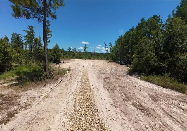 Photo 1 of Land for sale at Tract Jh 3 Charles Dr, Robert, LA 70455 | MLS# 2576267 | Listing updated on 2026-09-29