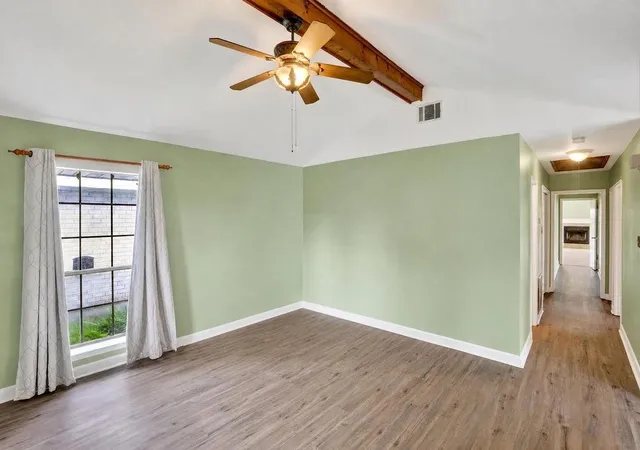 Photo 3 of Single family home for sale at 725 Maryland Ave, Metairie, LA 70003 | MLS# 2576281 | Listing updated on 2026-09-29