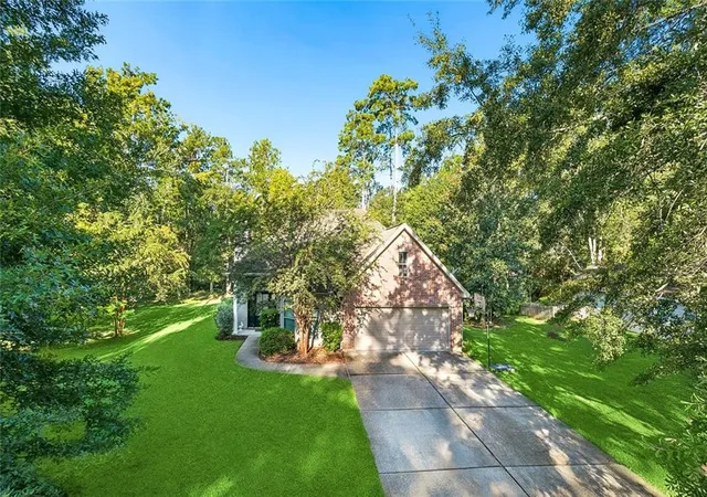 Photo 2 of Single family home for sale at 71153 Sloope Pl, Abita Springs, LA 70420 | MLS# 2576314 | Listing updated on 2026-09-22