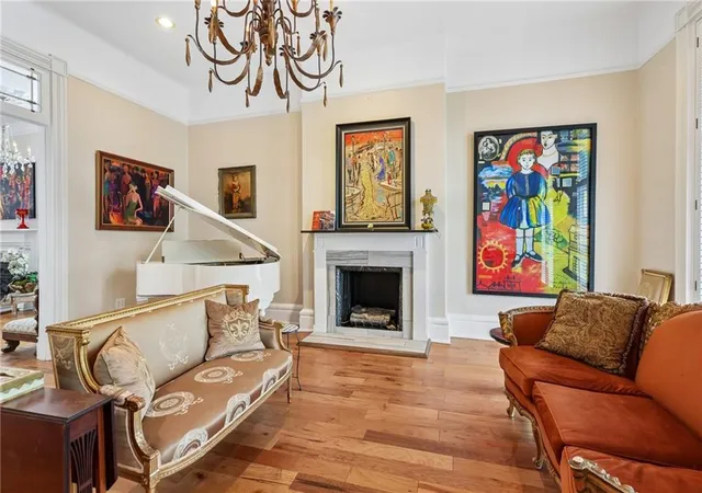 Photo 3 of Condo for sale at 831 St Louis St #I, New Orleans, LA 70112 | MLS# 2574619 | Listing updated on 2026-09-21