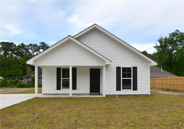 Single family home for sale at 64360 Mccarthy Ln, Pearl River, LA 70452 | MLS# 2576331 | Listing updated on 2026-09-25