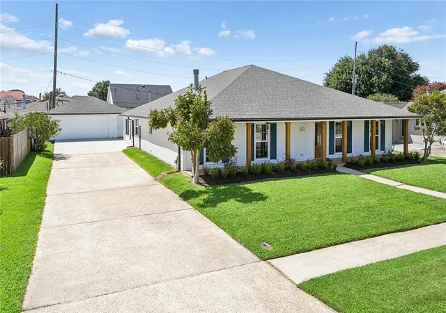 Photo 2 of Single family home for sale at 4101 Platt St, Kenner, LA 70065 | MLS# 2576353 | Listing updated on 2026-09-26