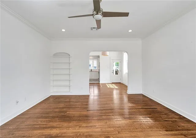 Photo 3 of Single family home for sale at 11 San Mateo Ave, Jefferson, LA 70121 | MLS# 2575699 | Listing updated on 2026-10-07
