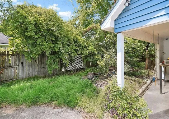 Photo 25 of Single family home for sale at 3332 Toulon Dr, Baton Rouge, LA 70816 | MLS# 2576401 | Listing updated on 2026-10-01