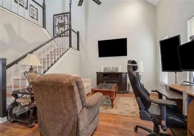 Photo 3 of Single family home for sale at 3332 Toulon Dr, Baton Rouge, LA 70816 | MLS# 2576401 | Listing updated on 2026-09-22