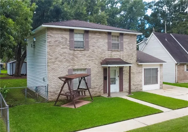 Photo 2 of Sale Pending at 444 Belle Alliance Dr, La Place, LA 70068 | MLS# 2576379 | Listing updated on 2026-09-22