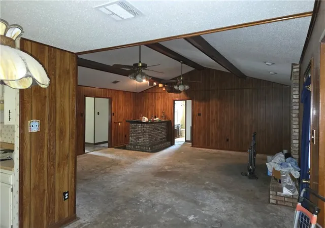Photo 8 of Sale Pending at 2725 W Friendship Dr, Harvey, LA 70058 | MLS# 2576468 | Listing updated on 2026-10-07