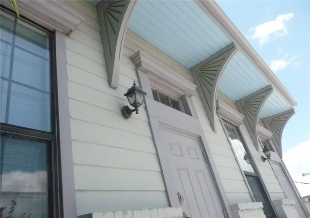 Photo 3 of Single family home for sale at 3523 Tchoupitoulas St, New Orleans, LA 70115 | MLS# 2576497 | Listing updated on 2026-09-10