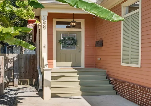 Photo 2 of Single family home for sale at 1628 General Ogden St, New Orleans, LA 70118 | MLS# 2575803 | Listing updated on 2026-09-19