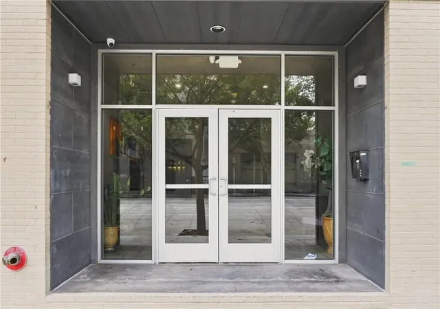 Photo 1 of Condo for sale at 835 Julia St #18, New Orleans, LA 70113 | MLS# 2574823 | Listing updated on 2026-09-17