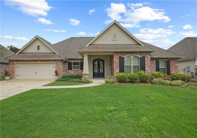 Photo 1 of Single family home for sale at 637 Weston Way, Covington, LA 70433 | MLS# 2575272 | Listing updated on 2026-09-27