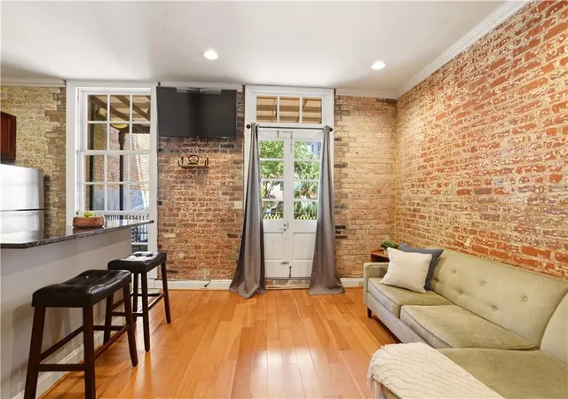 Photo 3 of Condo for sale at 519 Iberville St #3, New Orleans, LA 70130 | MLS# 2576357 | Listing updated on 2026-10-19