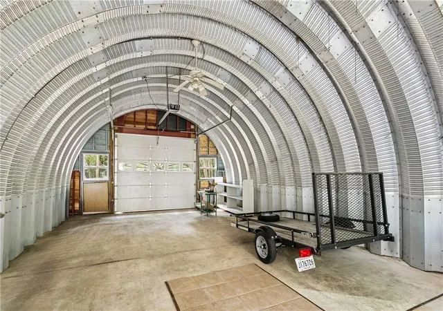 Photo 3 of Single family home for sale at 424 E Magee St, Covington, LA 70433 | MLS# 2576149 | Listing updated on 2026-09-19