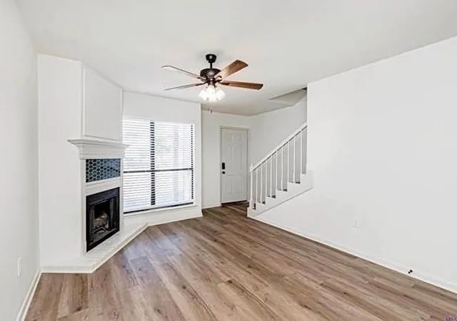 Photo 3 of Condo for sale at 5110 Buttercreek Ln #6, Baton Rouge, LA 70809 | MLS# 2576557 | Listing updated on 2026-09-15