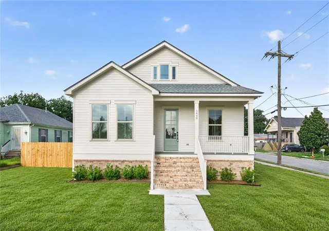 Photo 1 of Single family home for sale at 5840 Peoples Ave, New Orleans, LA 70122 | MLS# 2574818 | Listing updated on 2026-09-21