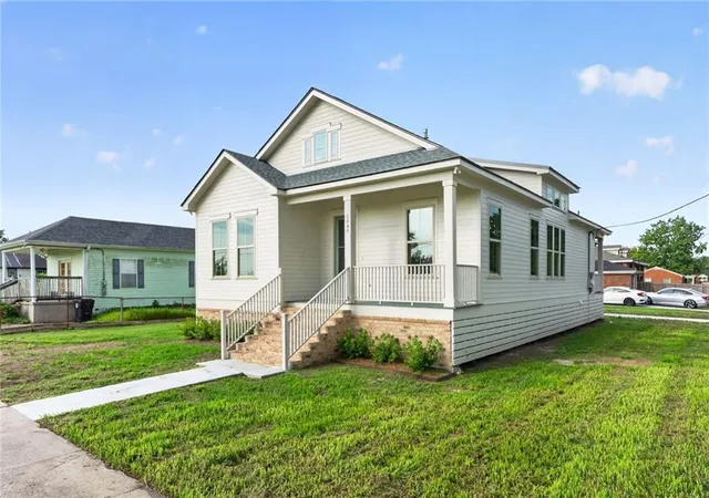 Photo 2 of Single family home for sale at 5840 Peoples Ave, New Orleans, LA 70122 | MLS# 2574818 | Listing updated on 2026-09-21