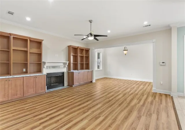 Photo 3 of Single family home for sale at 6131 W End Blvd, New Orleans, LA 70124 | MLS# 2576382 | Listing updated on 2026-09-26