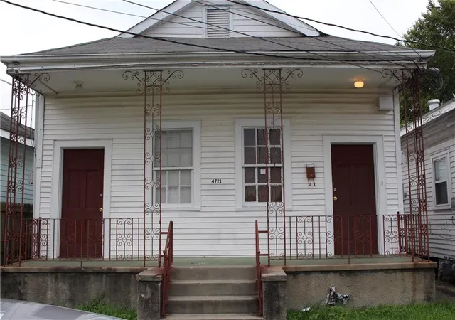 Photo 2 of Single family home for sale at 4721 Loyola Ave, New Orleans, LA 70115 | MLS# 2576599 | Listing updated on 2026-10-03